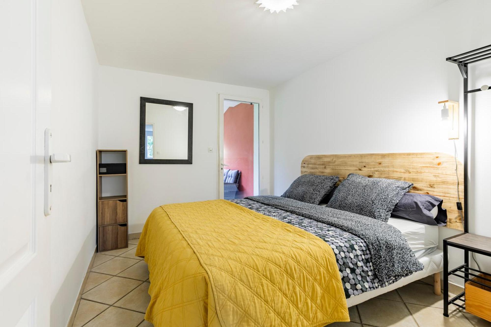 Maison Arcachonnaise Sur Merignac Luaran gambar
